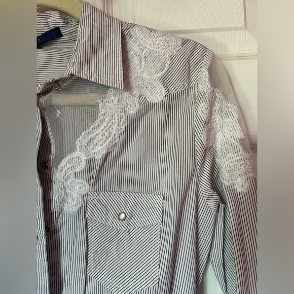 Guess. Cowboy button down shirt - Picture 8 of 12